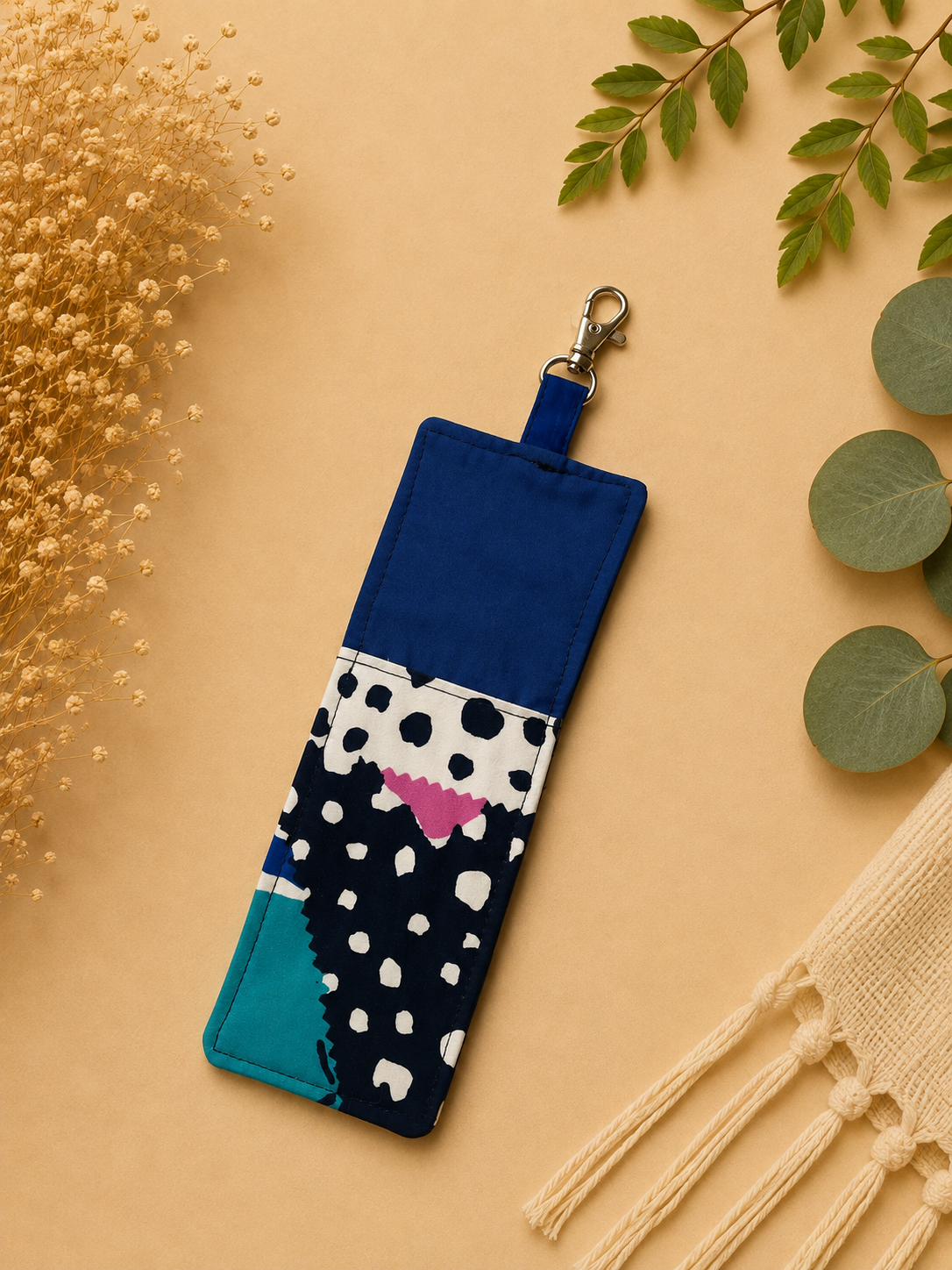 Dual Side Pen/Glasses Case for Lanyard