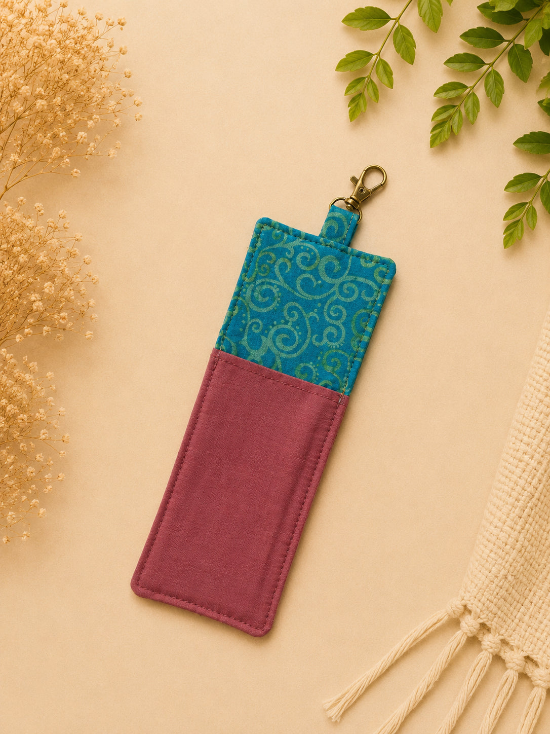 Dual Side Pen/Glasses Case for Lanyard