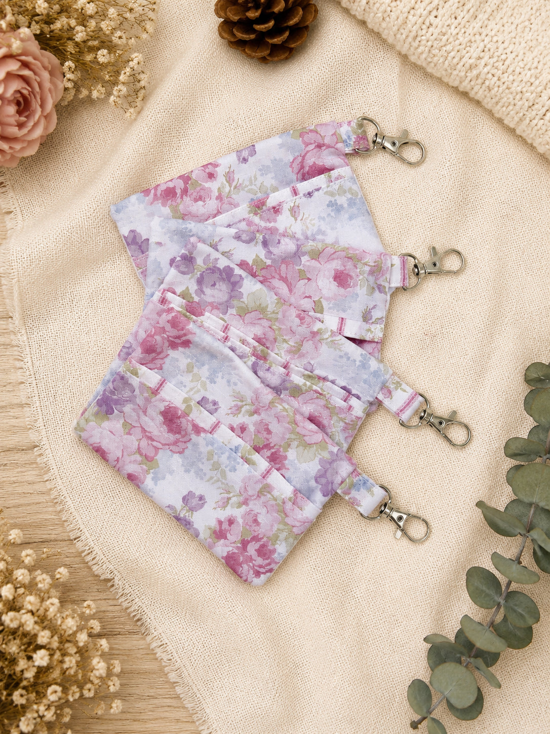Tissue Holder